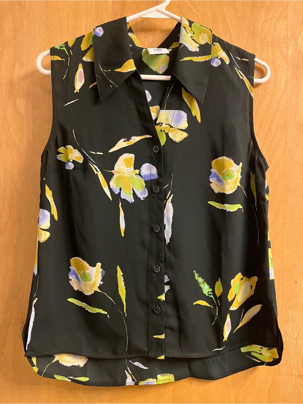 Cabi Sleeveless Floral Button-Down Top XS